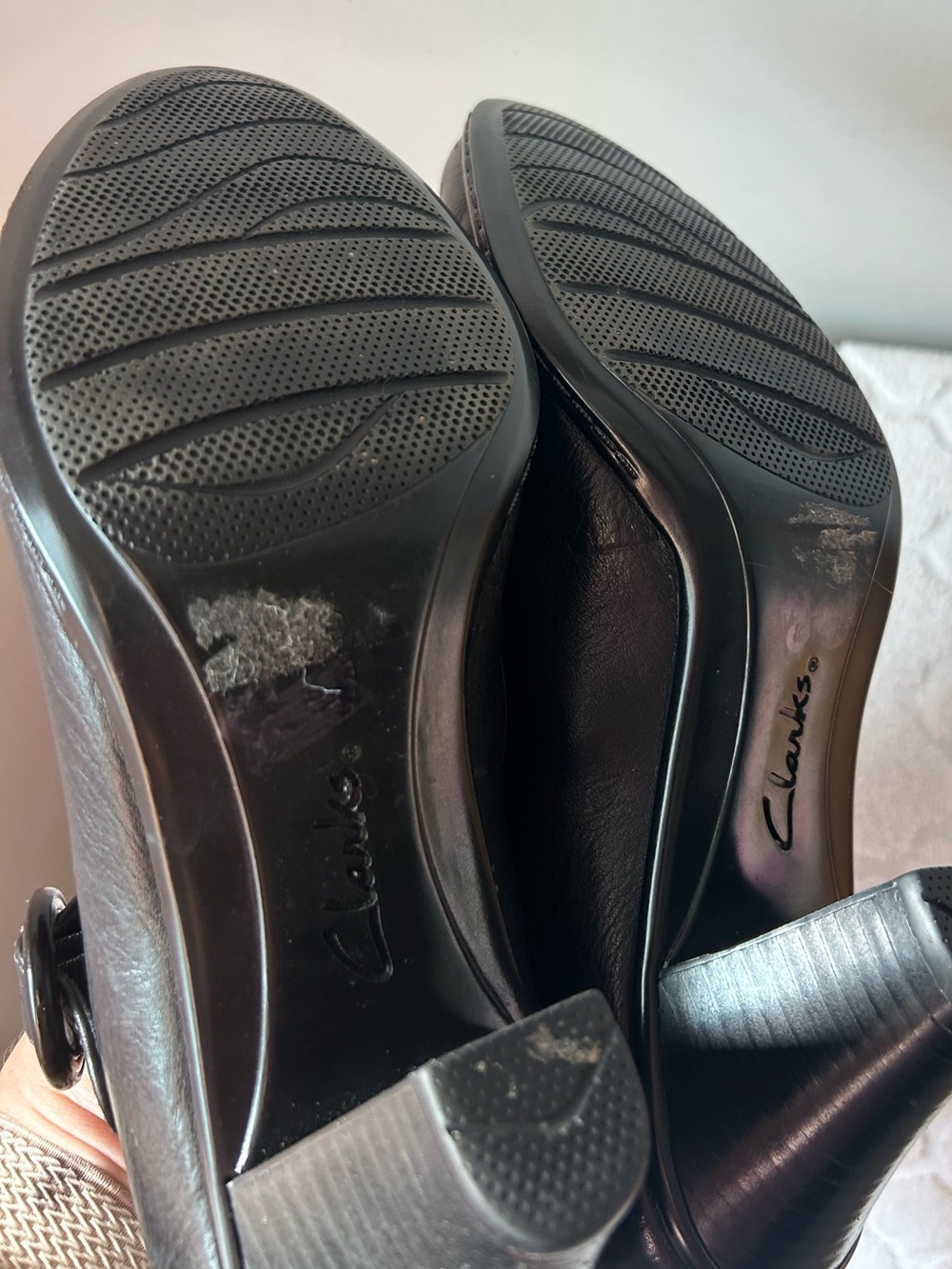 Clarks Emily 2 Mabel Black Leather Mary Jane Pumps. Size 8. - Picture 8 of 12